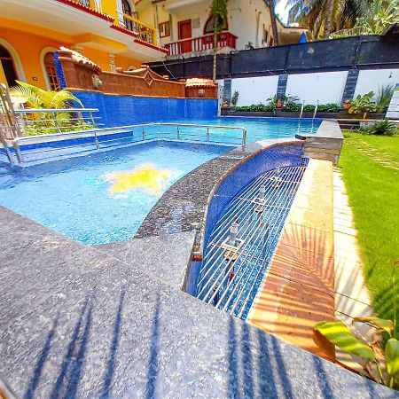 Casa Salvador Hotell Calangute Exteriör bild