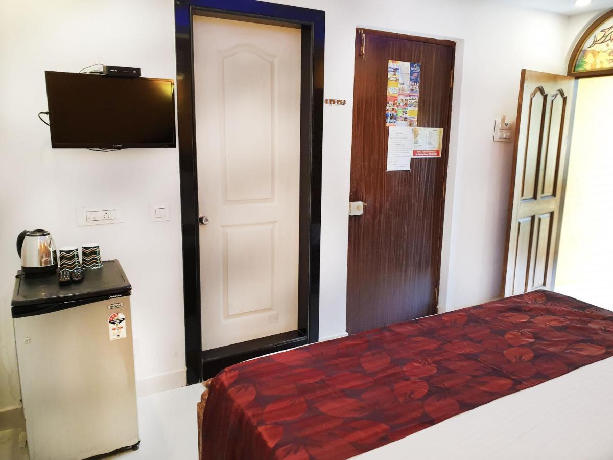 Casa Salvador Hotell Calangute Exteriör bild