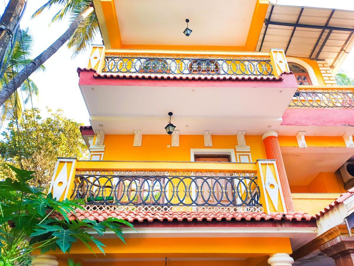 Casa Salvador Hotell Calangute Exteriör bild